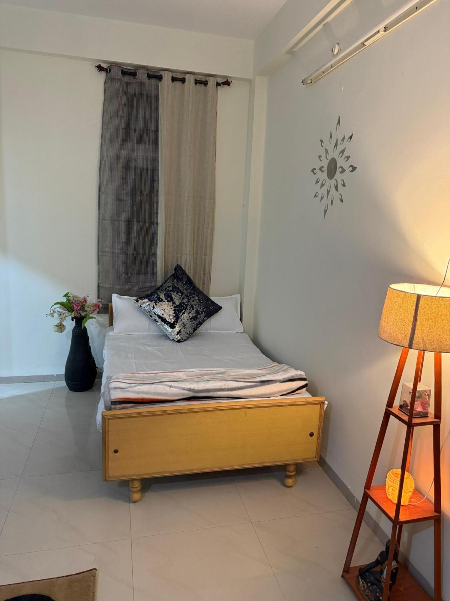 Ava Homestay Indore Esterno foto