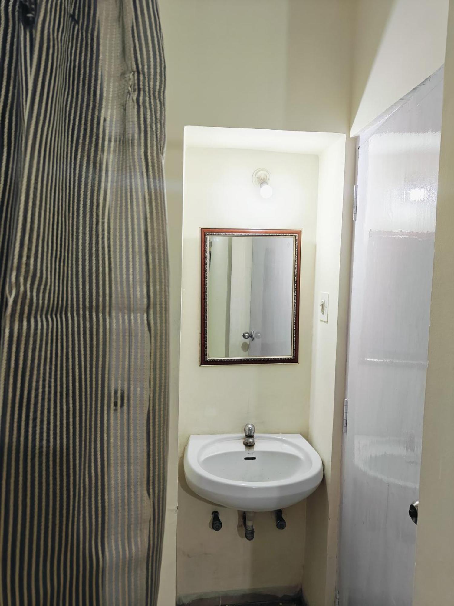 Ava Homestay Indore Esterno foto